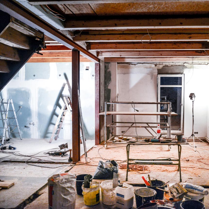 LuckyHome Kernsanierung - Foto einer Wohnung die sich in einer Kernsanierung befindet